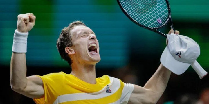 Лехечка — Киргиос. Прогноз на матч ATP Штутгарт (7 июня 2022 года) Лехечка — Киргиос. Прогноз на матч ATP Штутгарт (7 июня 2022 года)