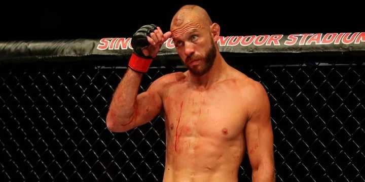 Дональд Серроне — Джо Лоузон. Прогноз на UFC (19 июня 2022 года) Дональд Серроне — Джо Лоузон. Прогноз на UFC (19 июня 2022 года)