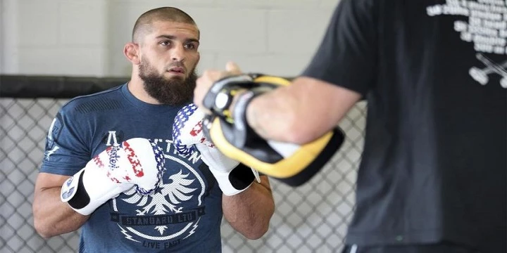 Джеремайя Уэллс — Курт МакГи. Прогноз (кф 2.00) на UFC (19 июня 2022 года) Джеремайя Уэллс — Курт МакГи. Прогноз (кф 2.00) на UFC (19 июня 2022 года)