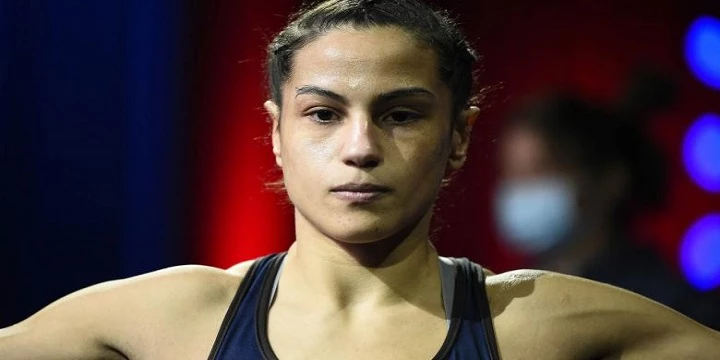 Глория де Паула — Мария Оливейра. Прогноз (кф 3.20) на UFC (19 июня 2022 года) Глория де Паула — Мария Оливейра. Прогноз (кф 3.20) на UFC (19 июня 2022 года)