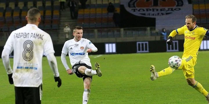 Витебск — Торпедо-БелАЗ. Прогноз на матч чемпионата Беларуси (17 июня 2022 года) Витебск — Торпедо-БелАЗ. Прогноз на матч чемпионата Беларуси (17 июня 2022 года)