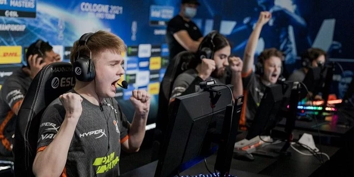 Outsiders — forZe. Прогноз на матч CS:GO (23 июня 2022 года) Outsiders — forZe. Прогноз на матч CS:GO (23 июня 2022 года)