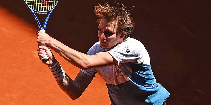 Александр Бублик — Энди Маррей. Прогноз на матч ATP Ньюпорт (15 июля 2022 года)
Александр Бублик — Энди Маррей. Прогноз на матч ATP Ньюпорт (15 июля 2022 года)