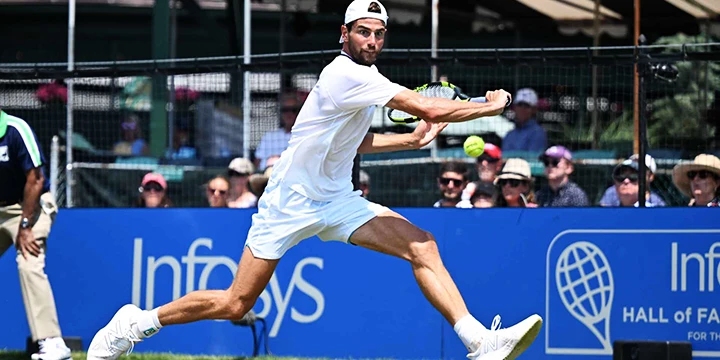 Максим Кресси — Джон Изнер. Прогноз на матч ATP Ньюпорт (16 июля 2022 года)
Максим Кресси — Джон Изнер. Прогноз на матч ATP Ньюпорт (16 июля 2022 года)