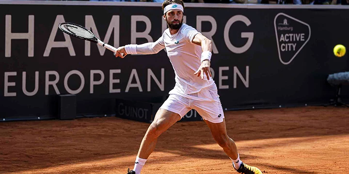 Николоз Басилашвили — Аслан Карацев. Прогноз на матч ATP Гамбург (19 июля 2022 года)
Николоз Басилашвили — Аслан Карацев. Прогноз на матч ATP Гамбург (19 июля 2022 года)