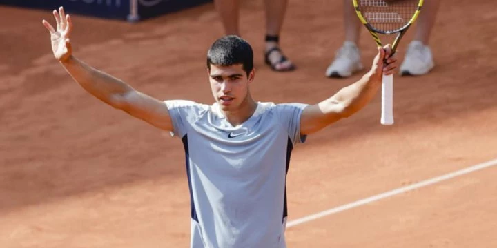 Алькарас Гарфия — Молчан. Прогноз на матч ATP Гамбург (23 июля 2022 года) Алькарас Гарфия — Молчан. Прогноз на матч ATP Гамбург (23 июля 2022 года)