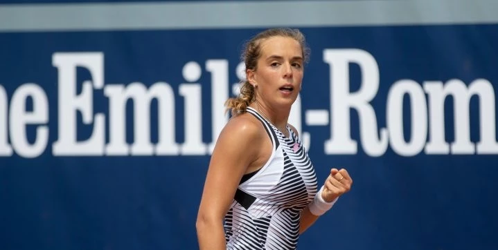 Лючия Бронцетти – Жасмине Паолини. Прогноз на матч WTA Палермо (23 июля 2022 года) Лючия Бронцетти – Жасмине Паолини. Прогноз на матч WTA Палермо (23 июля 2022 года)