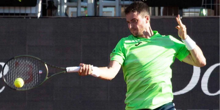 Харри — Мартинес Портеро. Прогноз на матч ATP Кицбюэль (26 июля 2022 года) Харри — Мартинес Портеро. Прогноз на матч ATP Кицбюэль (26 июля 2022 года)