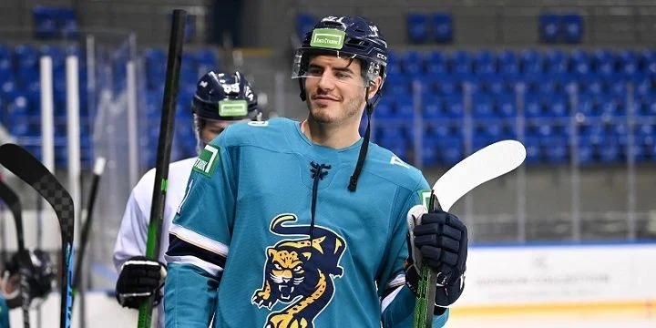 Сочи — Авангард. Прогноз на матч Sochi Hockey Open (4 августа 2022 года) Сочи — Авангард. Прогноз на матч Sochi Hockey Open (4 августа 2022 года)