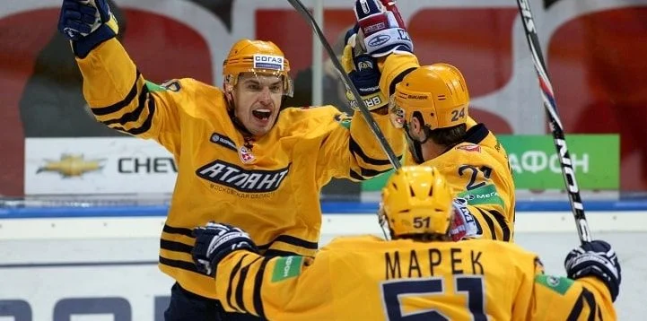 Амурские Тигры — Атлант. Прогноз (кф 2.08) на матч МХЛ (24 сентября 2022 года) Амурские Тигры — Атлант. Прогноз (кф 2.08) на матч МХЛ (24 сентября 2022 года)