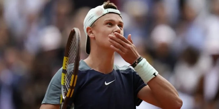 Руне — Монтейро. Прогноз на матч ATP Стокгольм (17 октября 2022 года) Руне — Монтейро. Прогноз на матч ATP Стокгольм (17 октября 2022 года)