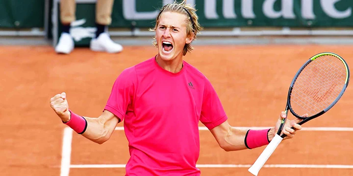 Маркос Хирон — Себастьян Корда. Прогноз на матч ATP Антверпен (19 октября 2022 года)
Маркос Хирон — Себастьян Корда. Прогноз на матч ATP Антверпен (19 октября 2022 года)