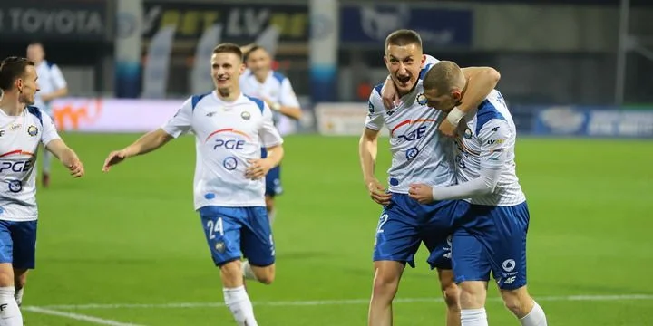 Варта — Сталь. Прогноз на матч чемпионата Польши (11 ноября 2022 года) Варта — Сталь. Прогноз на матч чемпионата Польши (11 ноября 2022 года)