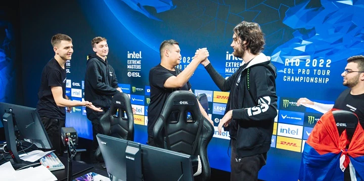 MOUZ — Outsiders. Прогноз на матч CS:GO (12 ноября 2022 года) MOUZ — Outsiders. Прогноз на матч CS:GO (12 ноября 2022 года)