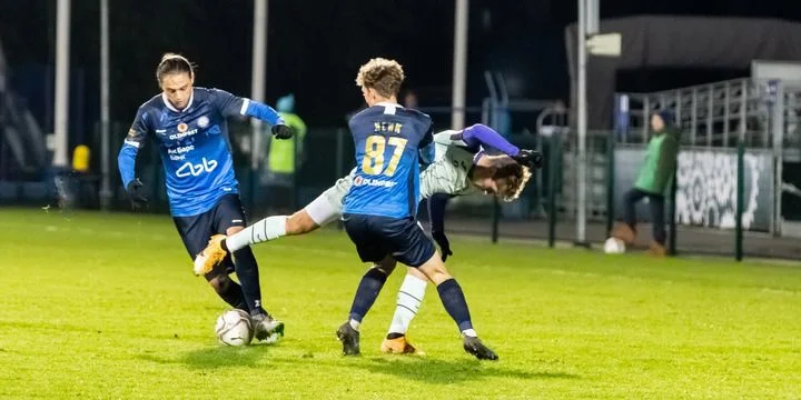 СКА-Хабаровск — КАМАЗ. Прогноз на матч Первой лиги (13 ноября 2022 года) СКА-Хабаровск — КАМАЗ. Прогноз на матч Первой лиги (13 ноября 2022 года)