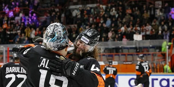 Амур — Трактор. Прогноз на матч КХЛ (16 ноября 2022 года) Амур — Трактор. Прогноз на матч КХЛ (16 ноября 2022 года)