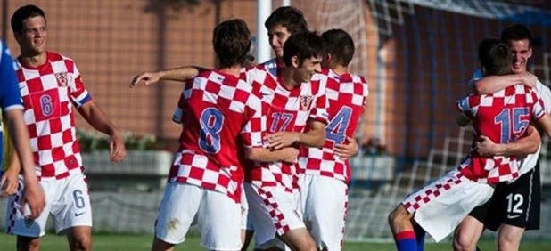 Хорватия U19 — Фарерские острова U19. Прогноз на матч Чемпионата Европы до 19 лет (16 ноября 2022 года) Хорватия U19 — Фарерские острова U19. Прогноз на матч Чемпионата Европы до 19 лет (16 ноября 2022 года)