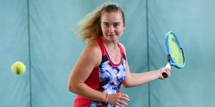 Мона Бартель – Дарья Снигур. Прогноз на матч ITF Петанж (27 ноября 2022 года)