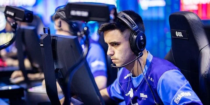 BLUEJAYS — Movistar Riders. Прогноз на матч CS:GO (28 ноября 2022 года) BLUEJAYS — Movistar Riders. Прогноз на матч CS:GO (28 ноября 2022 года)