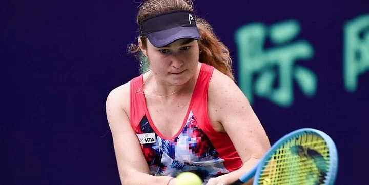 Ребекка Петерсон – Дарья Снигур. Прогноз на матч WTA Андорра (30 ноября 2022 года)