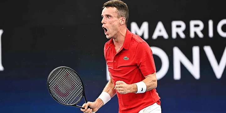 Роберто Баутиста-Агут — Робин Хаасе. Прогноз на матч ATP Аделаида (11 января 2023 года)
Роберто Баутиста-Агут — Робин Хаасе. Прогноз на матч ATP Аделаида (11 января 2023 года)
