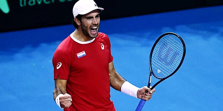 Борна Чорич — Максим Кресси. Прогноз на матч ATP Монпелье (10 февраля 2023 года)
Борна Чорич — Максим Кресси. Прогноз на матч ATP Монпелье (10 февраля 2023 года)