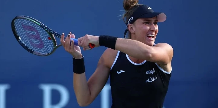 Беатрис Хаддад Майя – Белинда Бенчич. Прогноз на матч WTA Абу-Даби (11 февраля 2023 года) Беатрис Хаддад Майя – Белинда Бенчич. Прогноз на матч WTA Абу-Даби (11 февраля 2023 года)