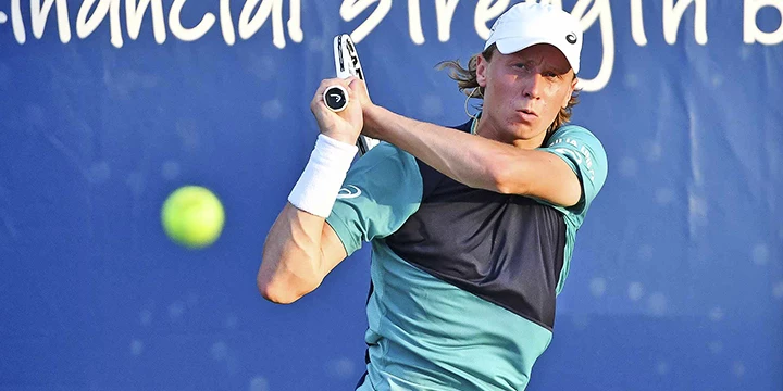 Эмиль Руусувори — Констант Лестьенн. Прогноз на матч ATP Индиан-Уэллс (8 марта 2023 года)
Эмиль Руусувори — Констант Лестьенн. Прогноз на матч ATP Индиан-Уэллс (8 марта 2023 года)