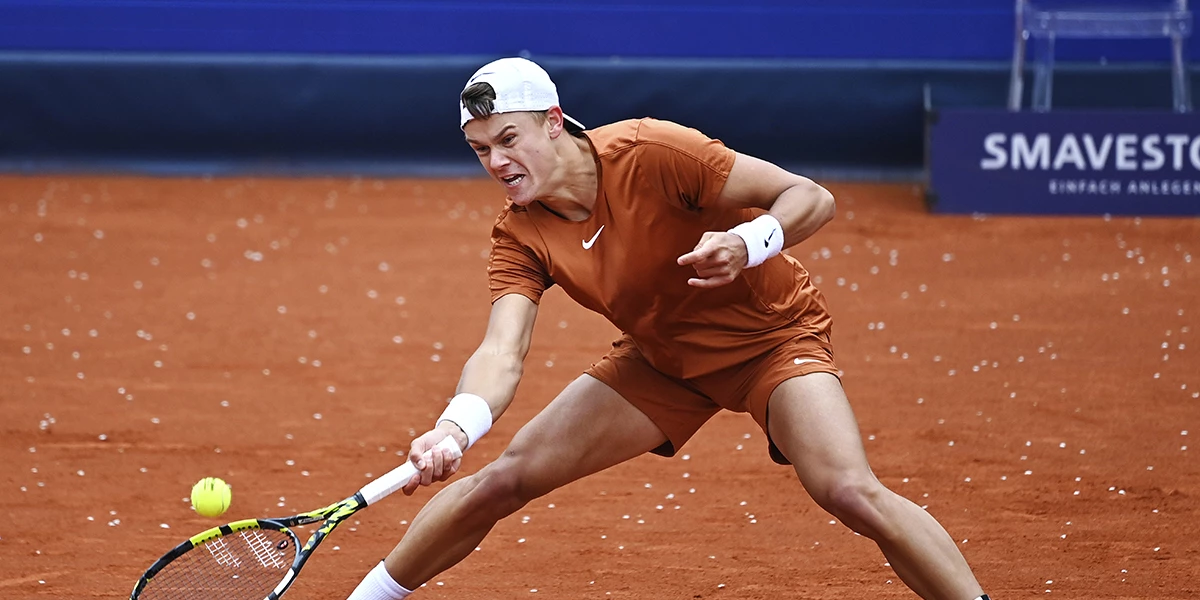 Хольгер Руне — Кристиан Гарин. Прогноз на матч ATP Мюнхен (21 апреля 2023 года)
Хольгер Руне — Кристиан Гарин. Прогноз на матч ATP Мюнхен (21 апреля 2023 года)