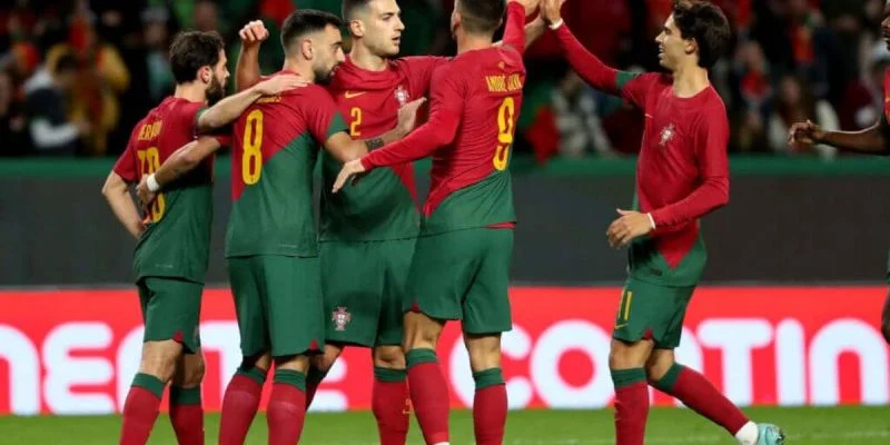 Португалия U19 — Мальта U19. Прогноз и ставки на матч молодежного чемпионата Европы (9 июля 2023 года)
Португалия U19 — Мальта U19. Прогноз и ставки на матч молодежного чемпионата Европы (9 июля 2023 года)