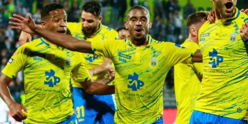 Арока – Морейренсе. Прогноз (3.45) и ставки на матч чемпионата Португалии (27 октября 2023 года)
Арока – Морейренсе. Прогноз (3.45) и ставки на матч чемпионата Португалии (27 октября 2023 года)