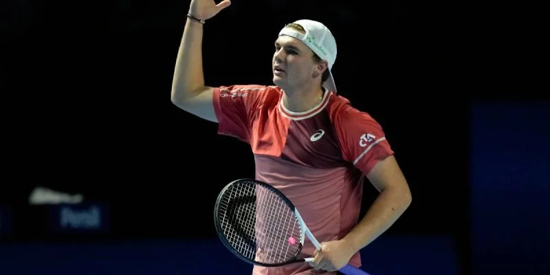 Штрикер — Нарди. Прогноз и ставки на матч Next Gen ATP Finals (29 ноября 2023 года)
Штрикер — Нарди. Прогноз и ставки на матч Next Gen ATP Finals (29 ноября 2023 года)