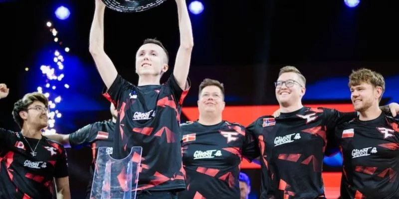 FaZe Clan – G2 Esports. Прогноз и ставки на матч CS2 (14 декабря 2023 года)