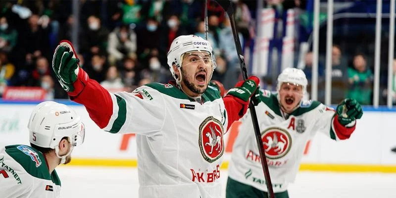 Ак Барс — Салават Юлаев. Прогноз и ставки на матч КХЛ (30 декабря 2023 года) Ак Барс — Салават Юлаев. Прогноз и ставки на матч КХЛ (30 декабря 2023 года)