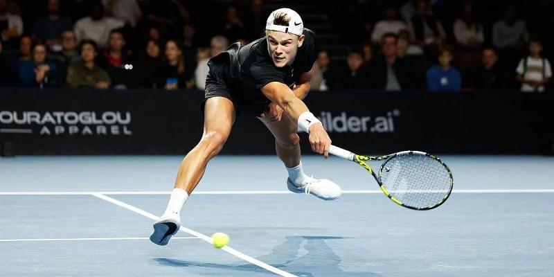 Руне — Сафиуллин. Прогноз и ставки на матч ATP Брисбен (6 января 2024 года)
Руне — Сафиуллин. Прогноз и ставки на матч ATP Брисбен (6 января 2024 года)