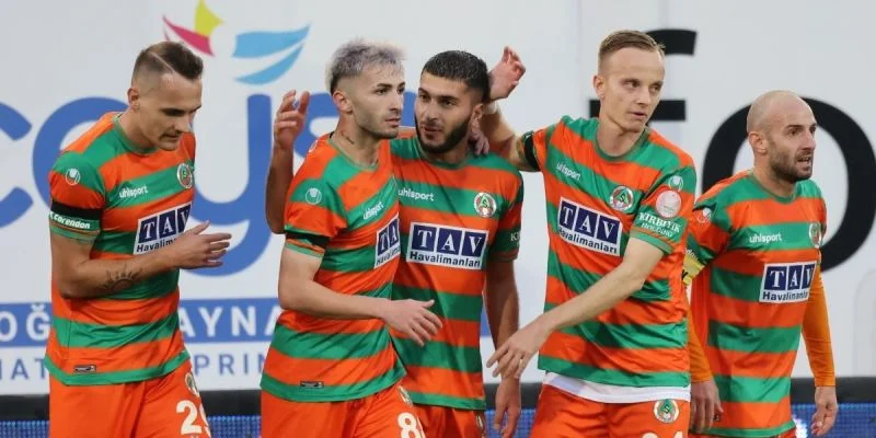 Хатайспор – Аланьяспор. Прогноз и ставки на матч чемпионата Турции (23 января 2024 года) Хатайспор – Аланьяспор. Прогноз и ставки на матч чемпионата Турции (23 января 2024 года)