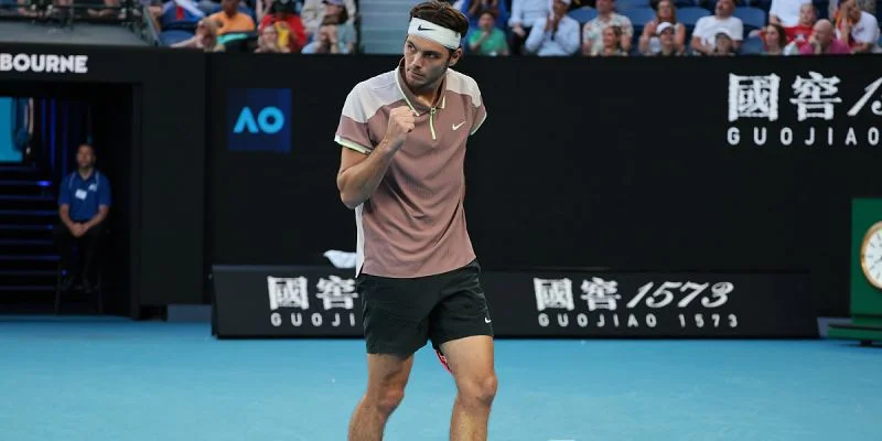 Фриц — Хиджиката. Прогноз и ставки на матч ATP Делрей-Бич (17 февраля 2024 года)
Фриц — Хиджиката. Прогноз и ставки на матч ATP Делрей-Бич (17 февраля 2024 года)