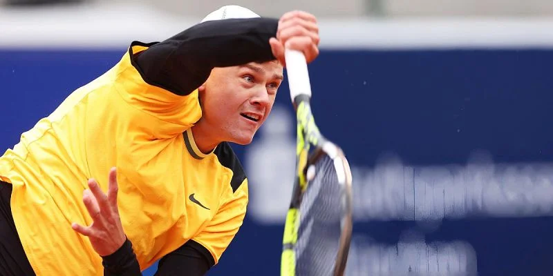 Навоне — Руне. Прогноз и ставки на матч ATP Мадрид (26 апреля 2024 года)
Навоне — Руне. Прогноз и ставки на матч ATP Мадрид (26 апреля 2024 года)