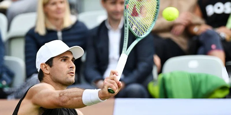 Хирон — Дрейпер. Прогноз и ставки на матч ATP Штутгарт (12 июня 2024 года)
Хирон — Дрейпер. Прогноз и ставки на матч ATP Штутгарт (12 июня 2024 года)