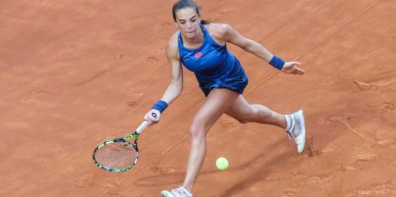 Лючия Бронцетти – Эльза Жакмо. Прогноз и ставки на матч WTA Контрексевиль (12 июля 2024 года) Лючия Бронцетти – Эльза Жакмо. Прогноз и ставки на матч WTA Контрексевиль (12 июля 2024 года)