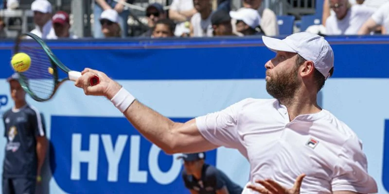Кляйн — Гали. Прогноз и ставки на матч ATP Гштад (18 июля 2024 года) Кляйн — Гали. Прогноз и ставки на матч ATP Гштад (18 июля 2024 года)