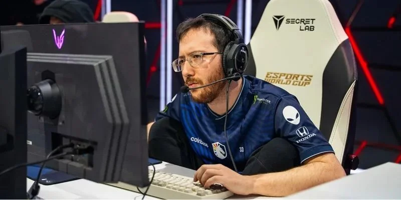 Liquid — Falcons. Прогноз и ставки на матч Dota 2 (21 июля 2024 года) Liquid — Falcons. Прогноз и ставки на матч Dota 2 (21 июля 2024 года)