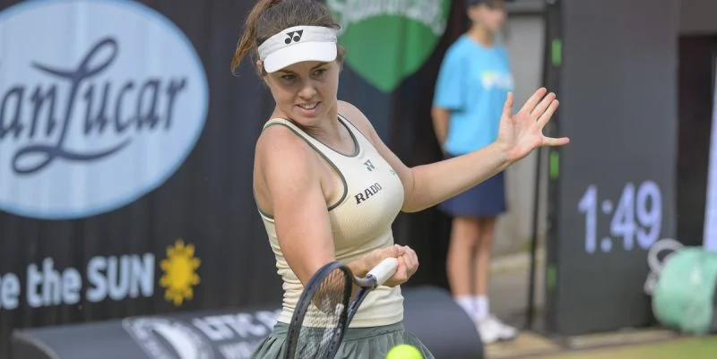 Линда Носкова – Катарина Завацкая. Прогноз и ставки на матч WTA Прага (22 июля 2024 года) Линда Носкова – Катарина Завацкая. Прогноз и ставки на матч WTA Прага (22 июля 2024 года)