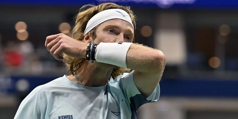 Рублев — Давидович Фокина. Прогноз и ставки на матч ATP Пекин (29 сентября 2024 года)
Рублев — Давидович Фокина. Прогноз и ставки на матч ATP Пекин (29 сентября 2024 года)