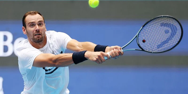 Сафиуллин — Маннарино. Прогноз и ставки на матч ATP Алматы (15 октября 2024 года)
Сафиуллин — Маннарино. Прогноз и ставки на матч ATP Алматы (15 октября 2024 года)