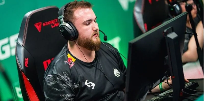 G2 - Spirit: прогноз и ставки на матч Blast Premier: Global Final (31 октября 2024 года) G2 - Spirit: прогноз и ставки на матч Blast Premier: Global Final (31 октября 2024 года)