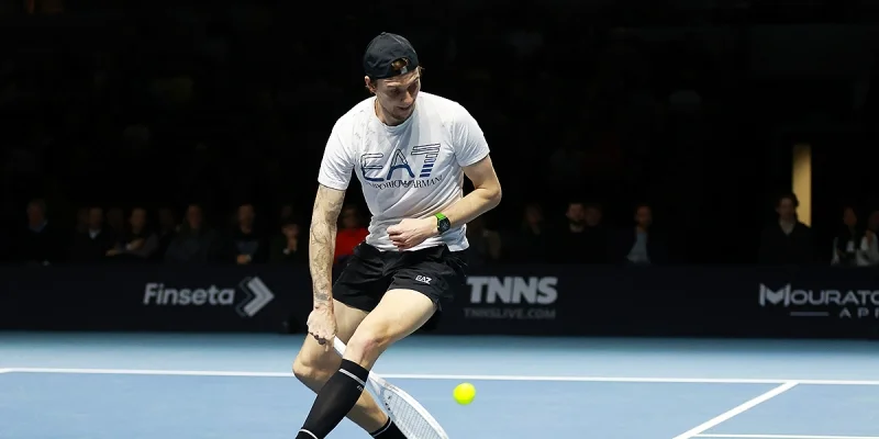 Бублик — Руне. Прогноз и ставки на матч Ultimate Tennis Showdown (7 декабря 2024 года)
Бублик — Руне. Прогноз и ставки на матч Ultimate Tennis Showdown (7 декабря 2024 года)