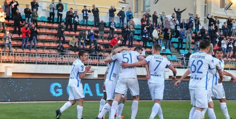 Динамо Брест — Макслайн: прогноз и ставки на матч чемпионата Беларуси (4 апреля 2025 года) Динамо Брест — Макслайн: прогноз и ставки на матч чемпионата Беларуси (4 апреля 2025 года)