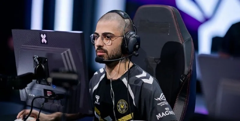 Vitality — Falcons: прогноз и ставки на матч IEM Melbourne (23 апреля 2025 года) Vitality — Falcons: прогноз и ставки на матч IEM Melbourne (23 апреля 2025 года)