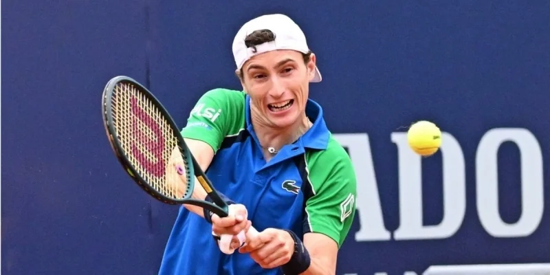 Уго Умбер — Корентен Муте: прогноз и ставки на матч ATP Рим (9 мая 2025 года) Уго Умбер — Корентен Муте: прогноз и ставки на матч ATP Рим (9 мая 2025 года)